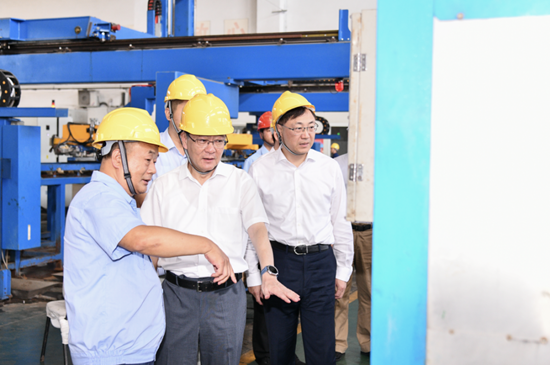 劉健深入一線開(kāi)展節(jié)前安全生產(chǎn)調(diào)研，重點(diǎn)聚焦普通機(jī)械設(shè)備安裝服務(wù)